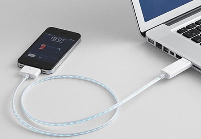 use original usb cable to make sure iphone connect to pc